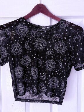 Mesh Layering Celestial Moon Sun Crop Top Full Tilt Juniors Medium